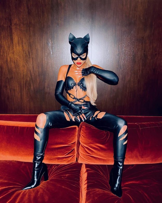 Sofia Richie Sexy Catwoman TheFappeningPro 2 624x780 1