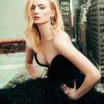 Sophie Turner Sexy By Austin Hargrave 1 624x780 1