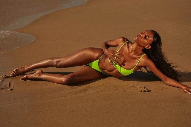 Sydney J Harper Bkini TheFappening.Pro 8 624x416 1