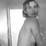 Taylor Schilling Toless Sexy TheFappening.pro 2 624x416 1