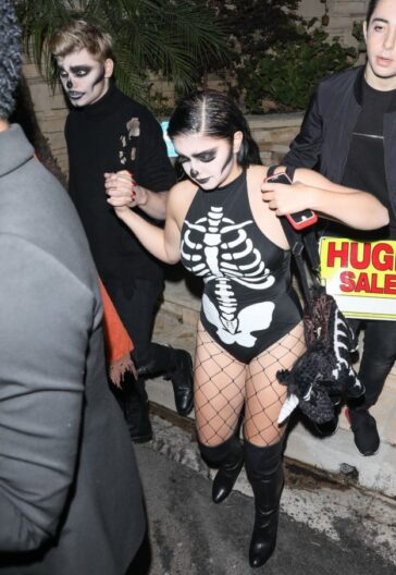 Ariel Winter Sexy at Halloween (73 Photos) 26 TheFappening Ariel Winter Sexy 26 624x905 1