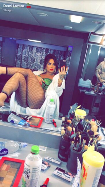 TheFappening Demi Lovato Sexy 2 624x1109 1