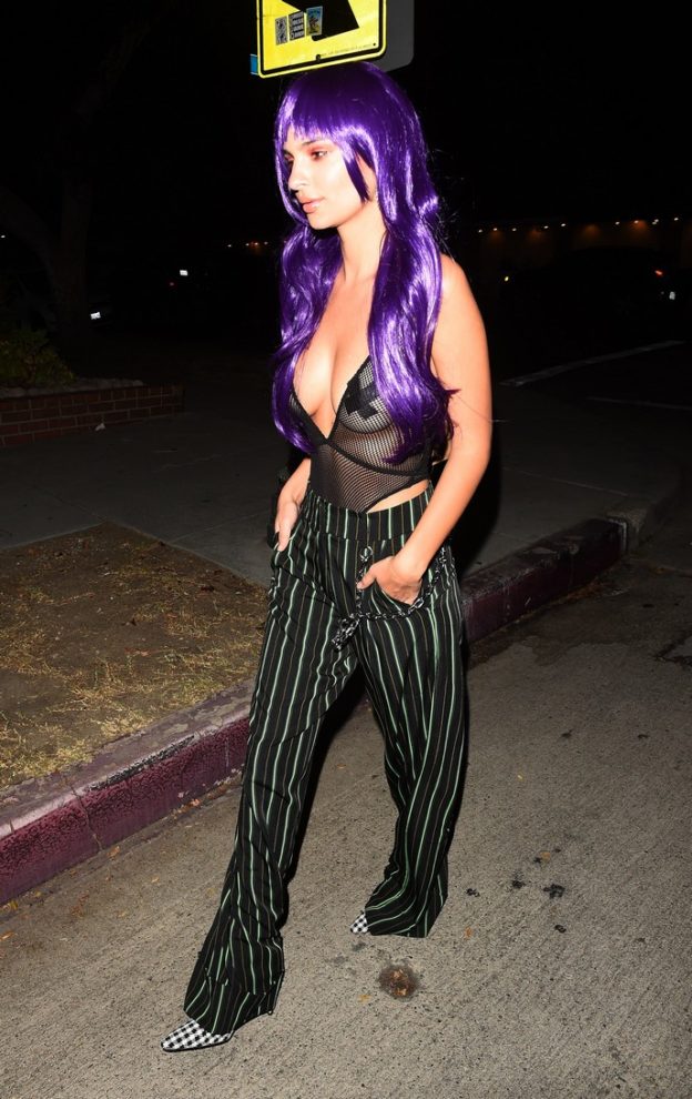 TheFappening Emily Ratajkowski Hot 6 624x990 1