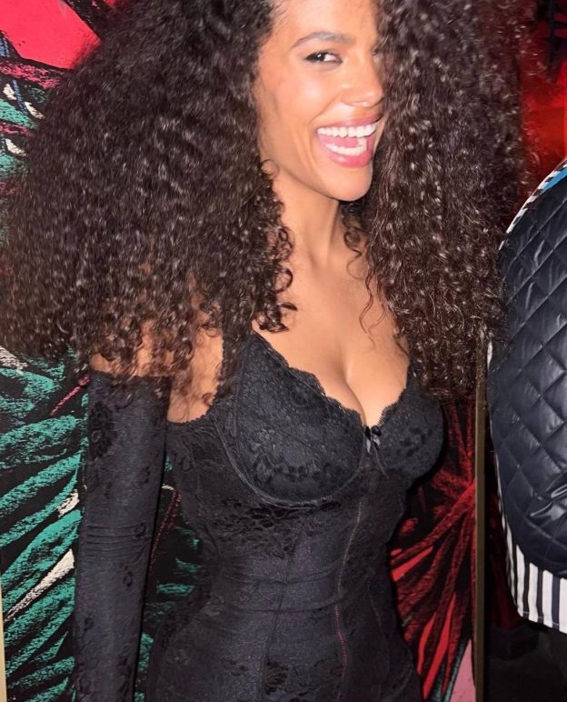Tina Kunakey Sexy At Her Birthday Party TheFappening.pro 1 624x772 1
