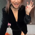 Vanessa Hudgens Sexy And Ready For Halloween (12 Photos, GIF And Video) 15 Vanessa Hudgens Sexy Halloween 2020 TheFappeningPro 11 624x1108 1