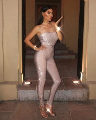 Yolanthe Cabau Nude Sexy 27 624x779 1