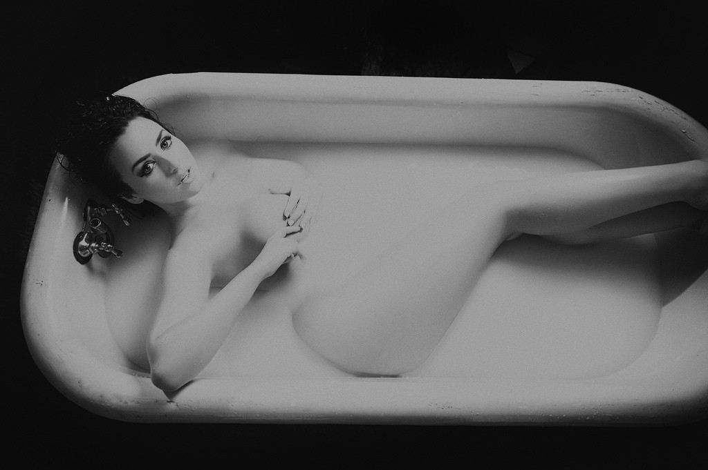 abigail-ratchford-nude-inthetube-2 abigail ratchford nude inthetube 2