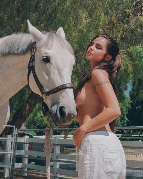 addison-rae-nude-thefappening-cfd-8 Addison Rae Private