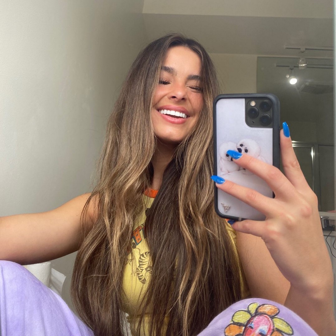 addison-rae-selfie-thefappening-cfd-5 addison rae selfie thefappening cfd 5