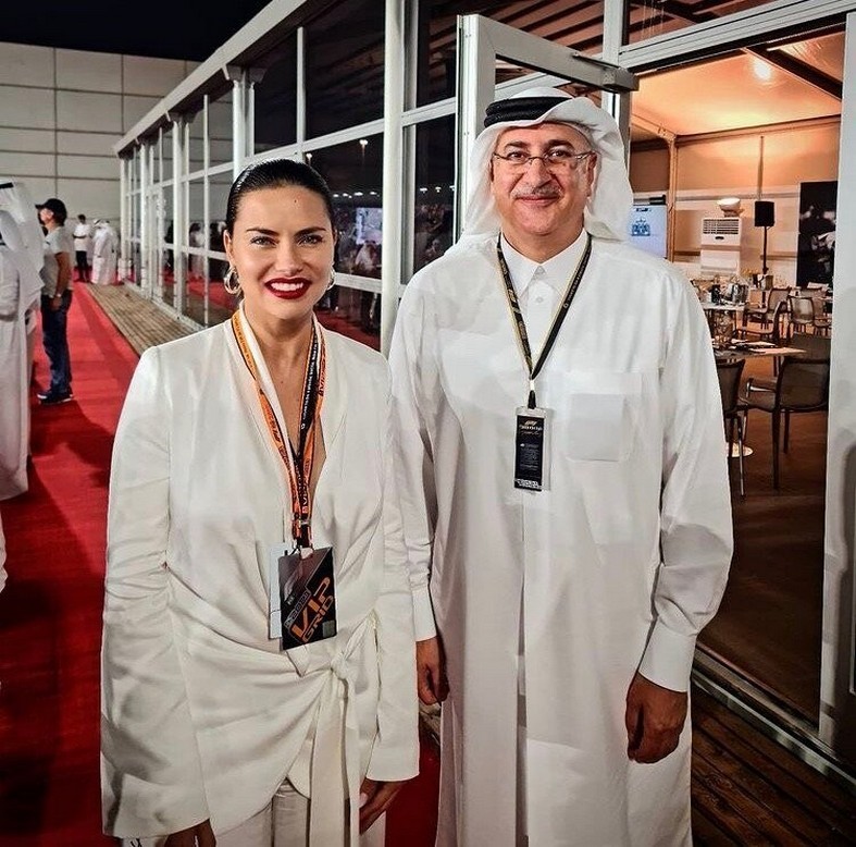 adriana-lima-braless-in-qatar-thefappening-cfd-1 adriana lima braless in qatar thefappening cfd 1