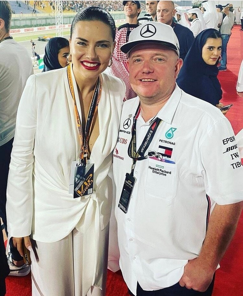 adriana-lima-braless-in-qatar-thefappening-cfd-4 adriana lima braless in qatar thefappening cfd 4