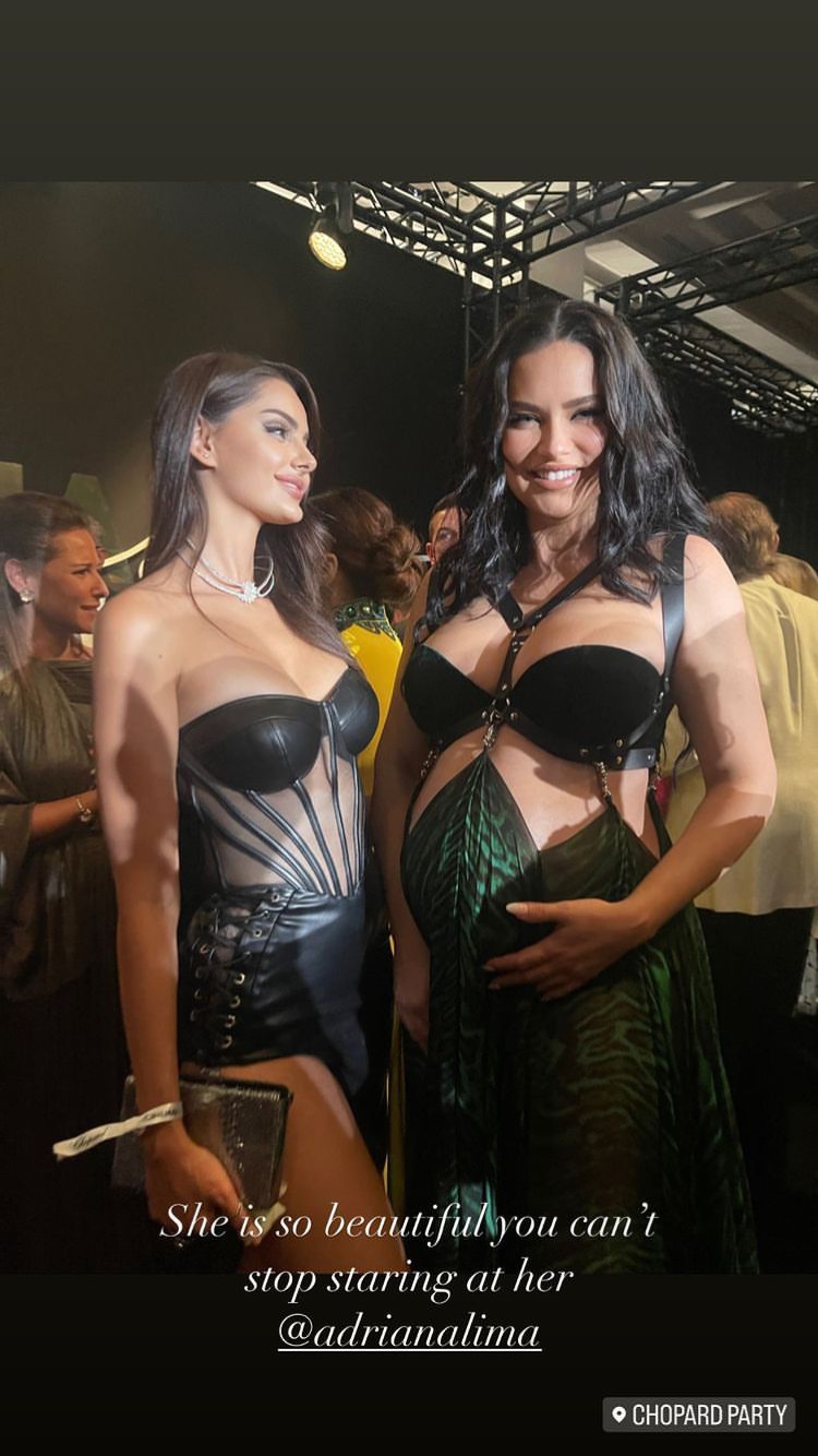 adriana-lima-pregnant-thefappening-cfd-1 Adriana Lima Sexy