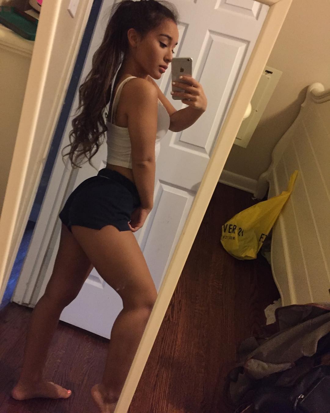 alahna-ly-sexy-17 alahna ly sexy 17