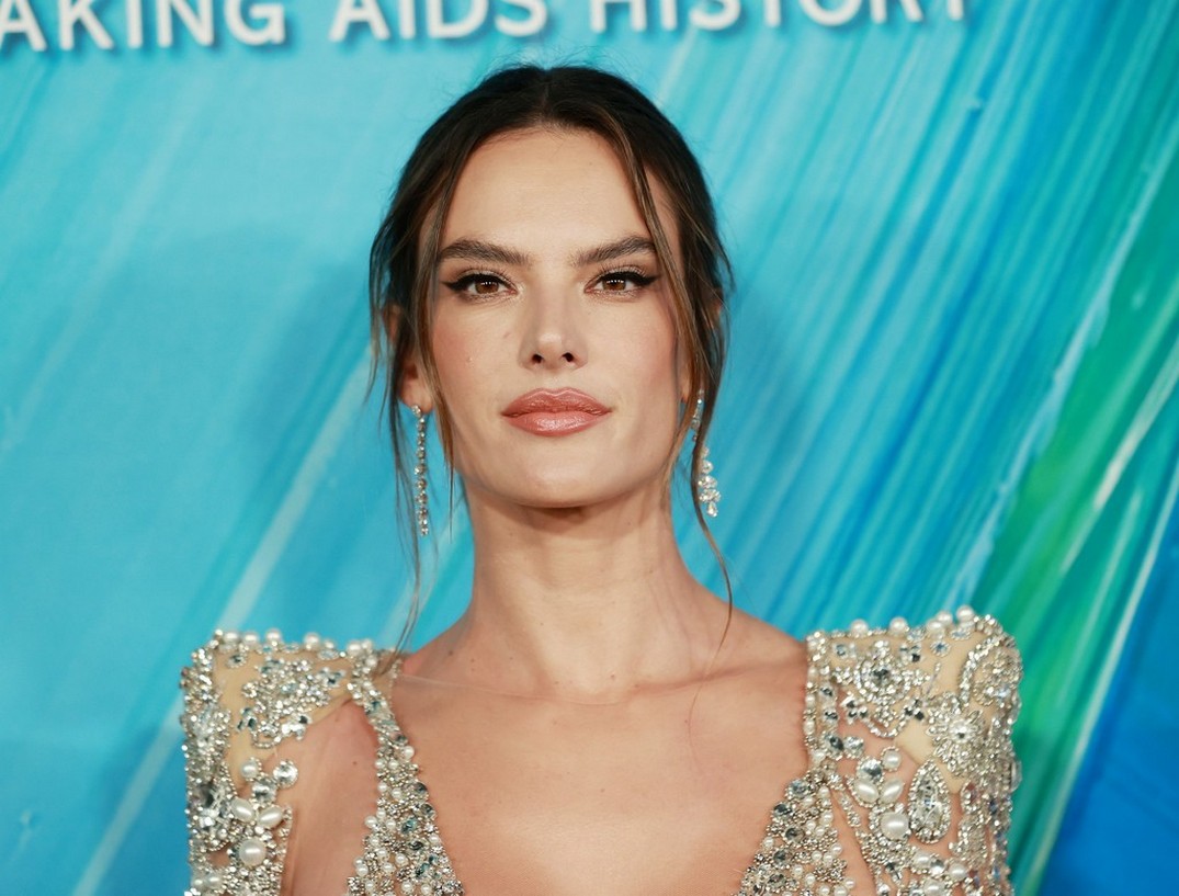 alessandra-ambrosio-almost-naked-at-amfar-gala-thefappening-cfd-11 alessandra ambrosio almost naked at amfar gala thefappening cfd 11