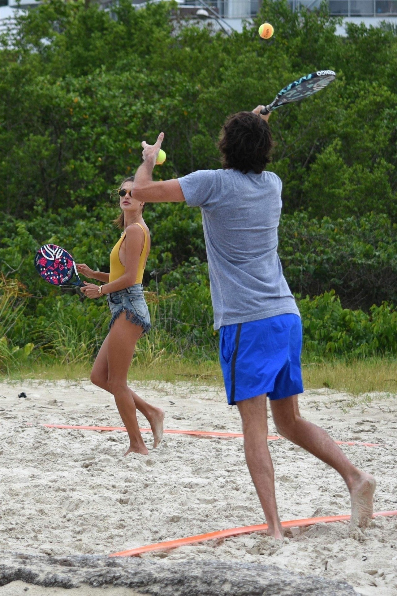 alessandra-ambrosio-sexy-bikini-ass-22 alessandra ambrosio sexy bikini ass 22