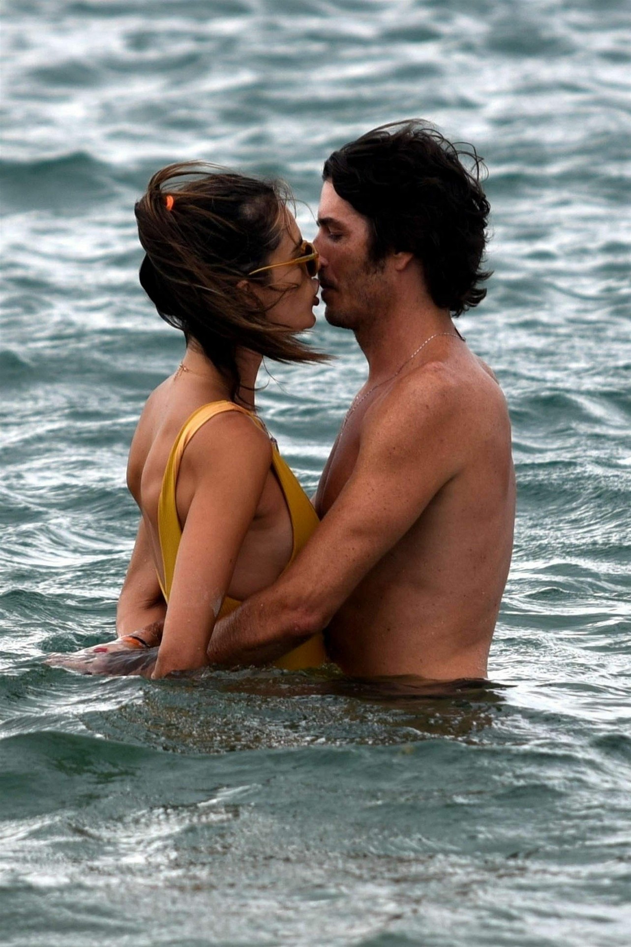 alessandra-ambrosio-sexy-bikini-ass-25 alessandra ambrosio sexy bikini ass 25