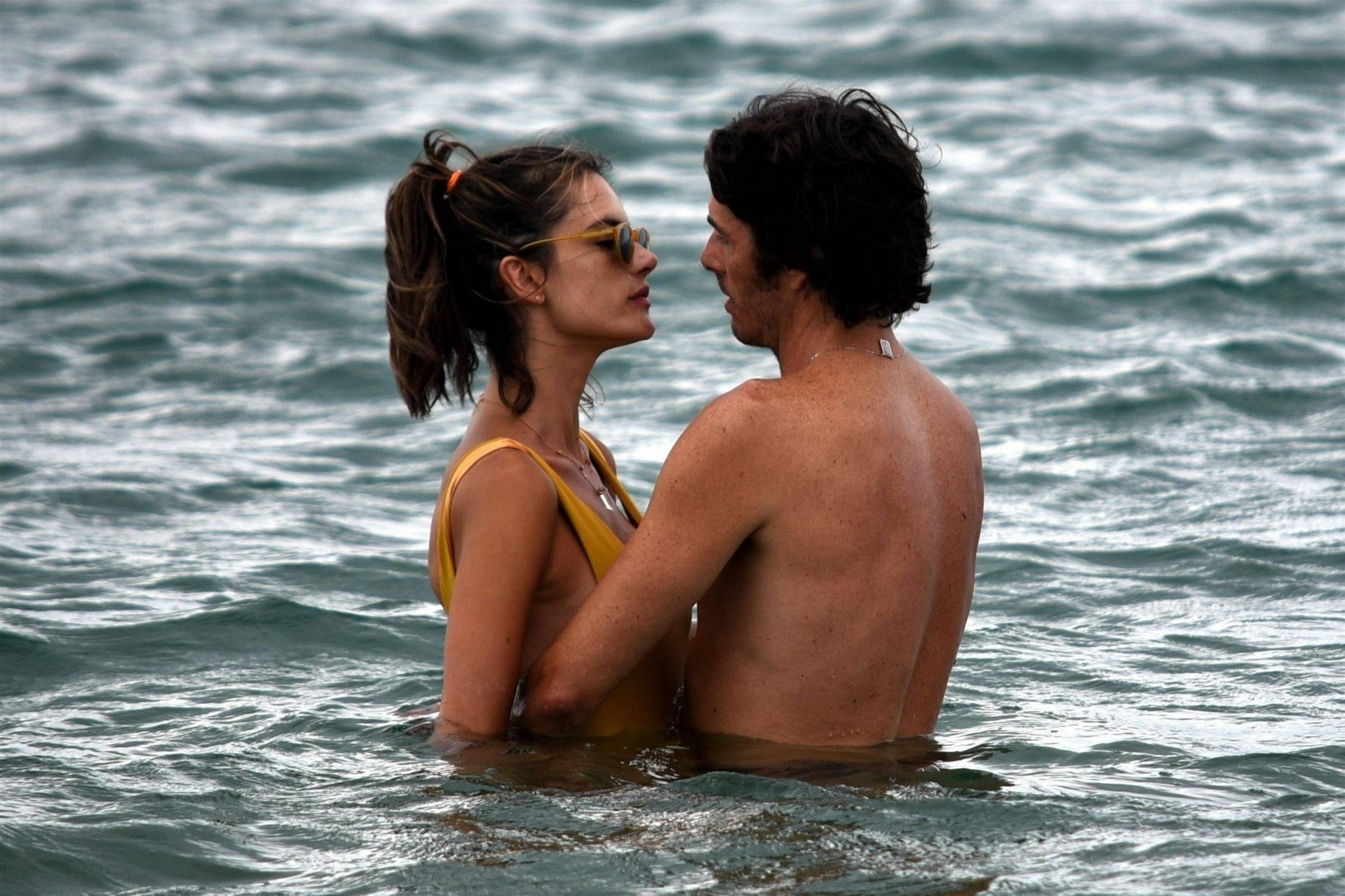 alessandra-ambrosio-sexy-bikini-ass-74 alessandra ambrosio sexy bikini ass 74