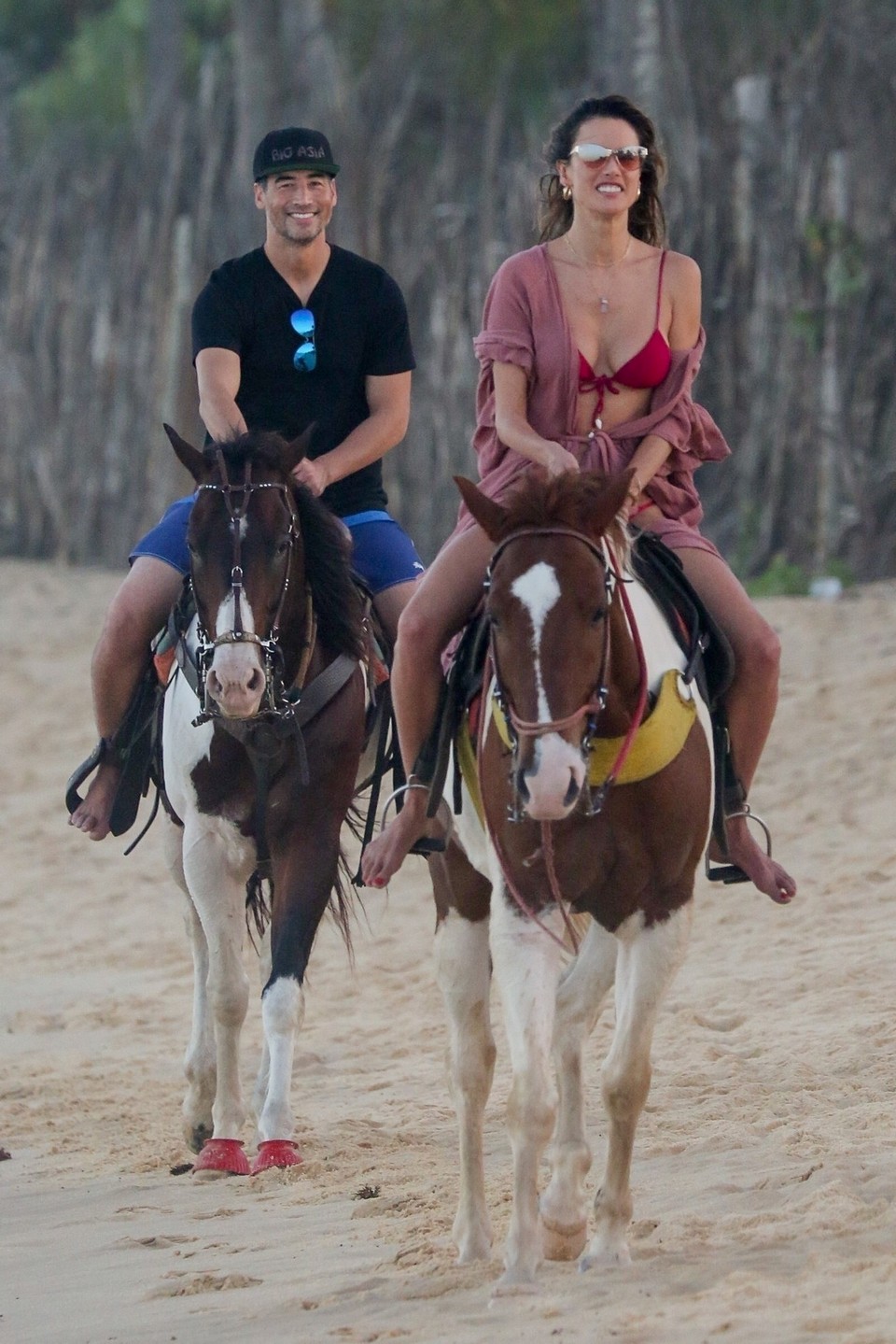 alessandra-ambrosio-sexy-on-a-horse-thefappening-cfd-17 alessandra ambrosio sexy on a horse thefappening cfd 17