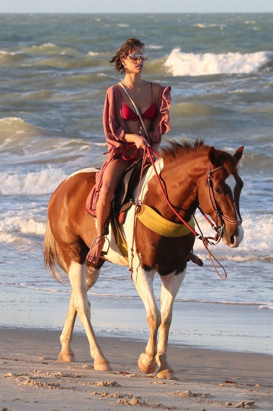 alessandra-ambrosio-sexy-on-a-horse-thefappening-cfd-19 Alessandra Ambrosio Sexy