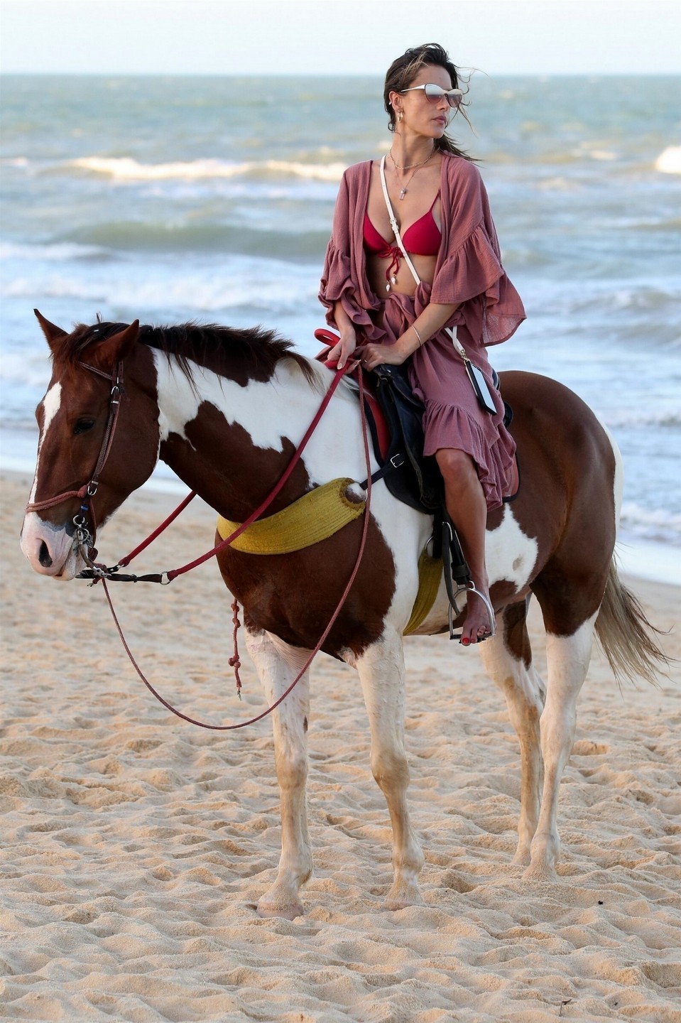 alessandra-ambrosio-sexy-on-a-horse-thefappening-cfd-9 alessandra ambrosio sexy on a horse thefappening cfd 9