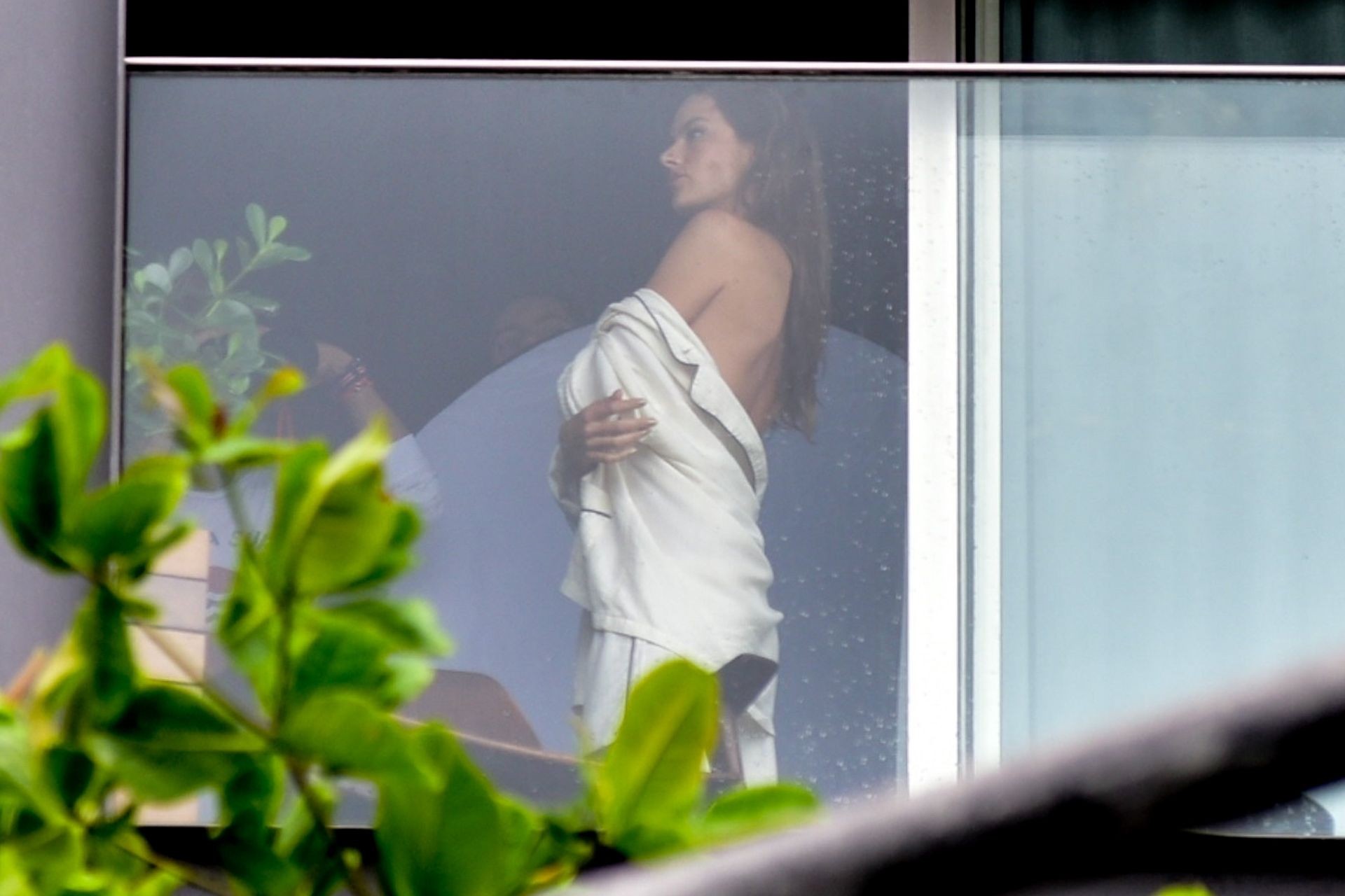 alessandra-ambrosio-sexy-thefappening-pro-15 Alessandra Ambrosio Paparazzi