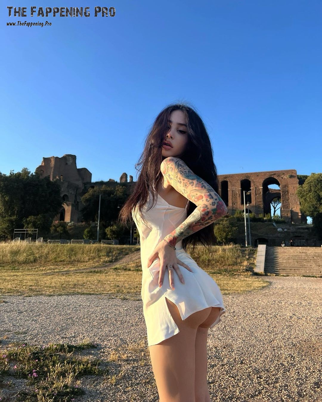 alex-mucci-sexy-thefappening-cfd-4 Alex Mucci Upskirt