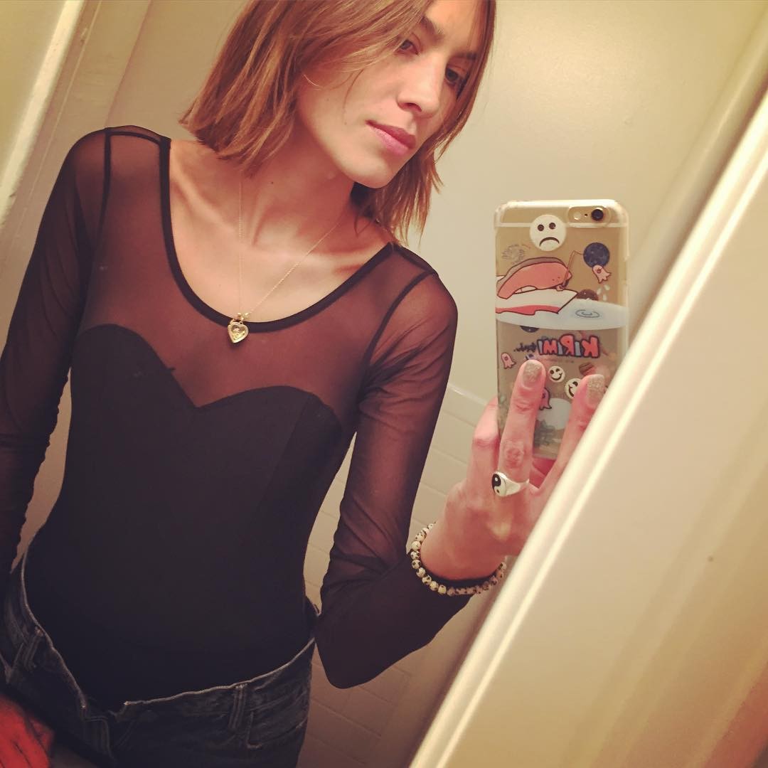 alexa-chung-leaked-private-5 alexa chung leaked private 5