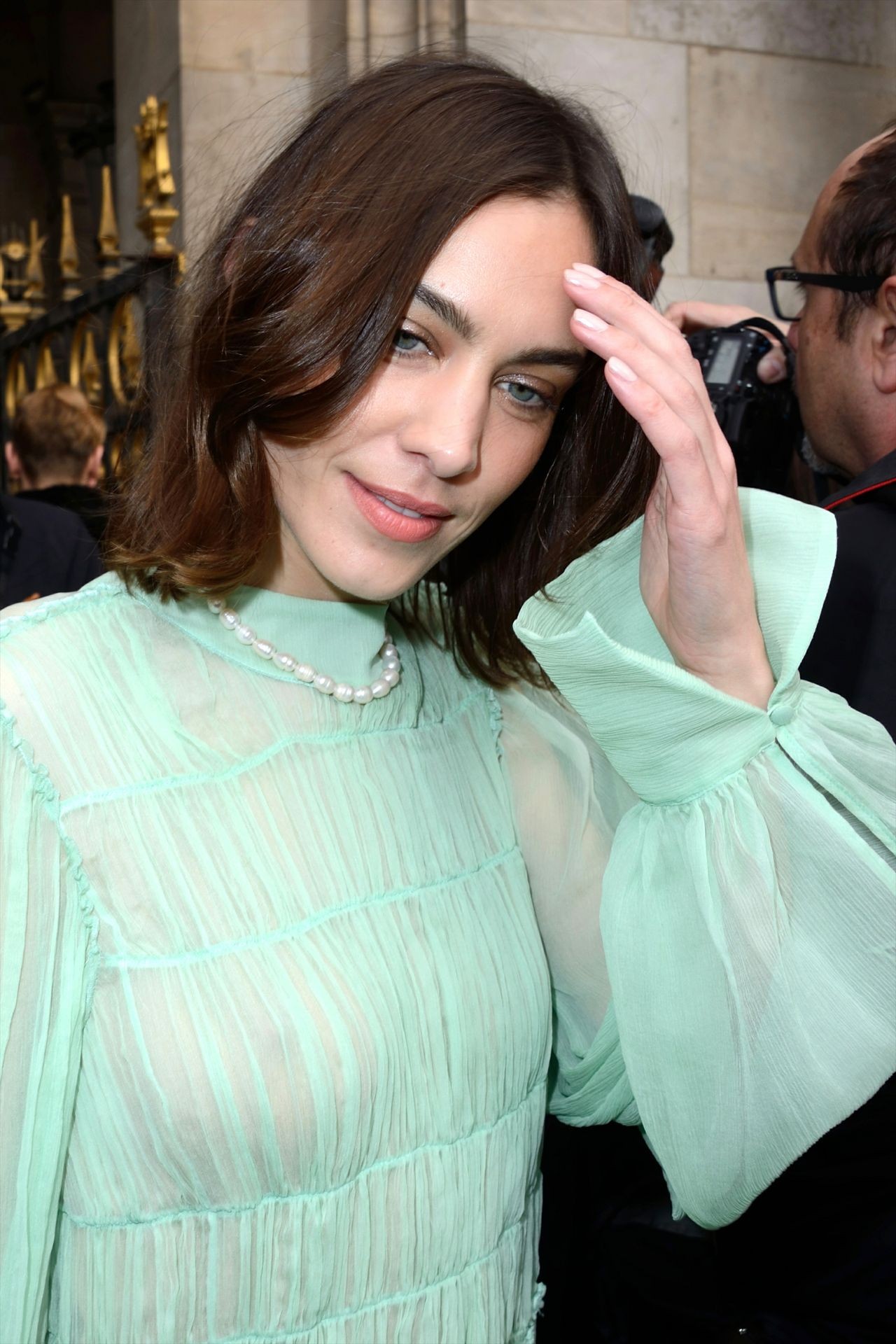 alexa-chung-naked-tits-16 alexa chung naked tits 16