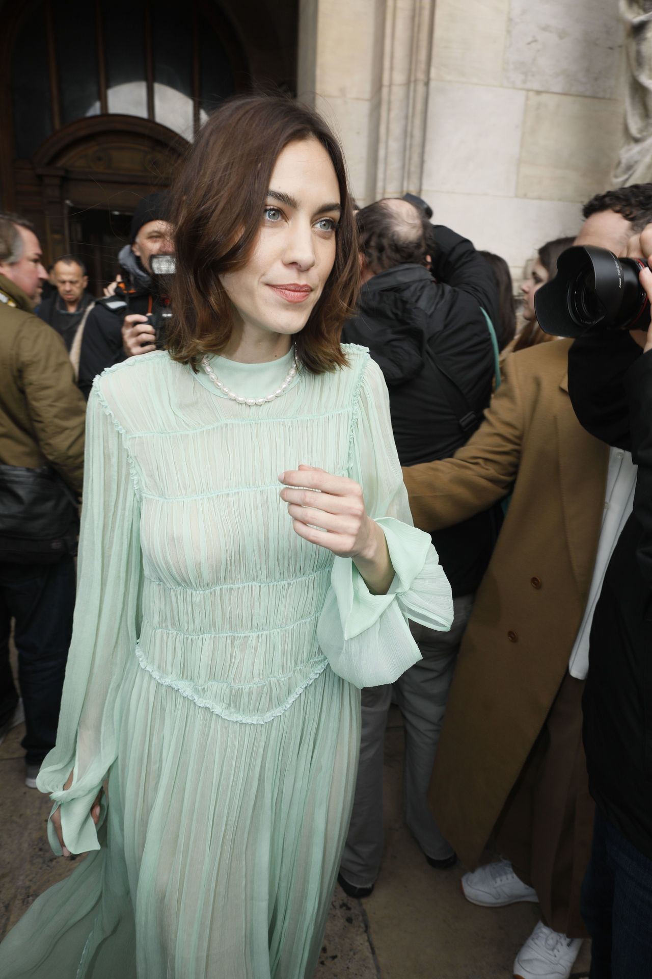 alexa-chung-naked-tits-21 alexa chung naked tits 21