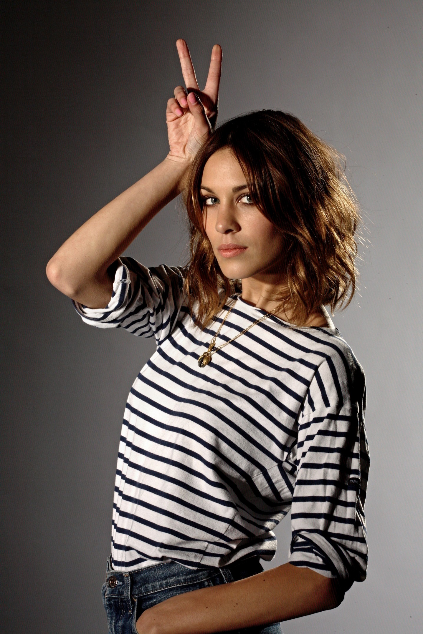 alexa-chung-sexy-20 alexa chung sexy 20