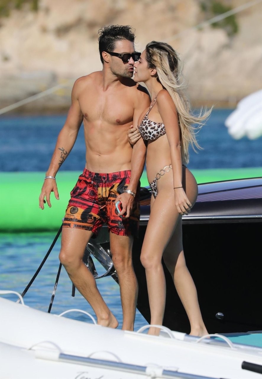 alexa dellanos by paparazzi thefappening cfd 15