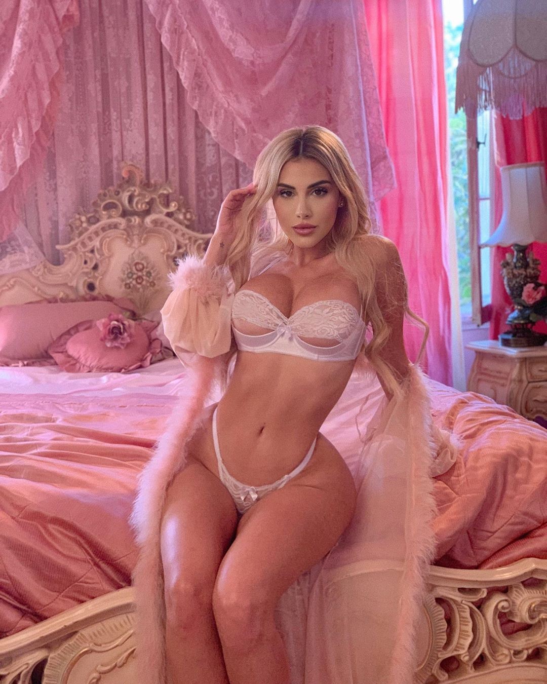 Alexa Dellanos Lingerie