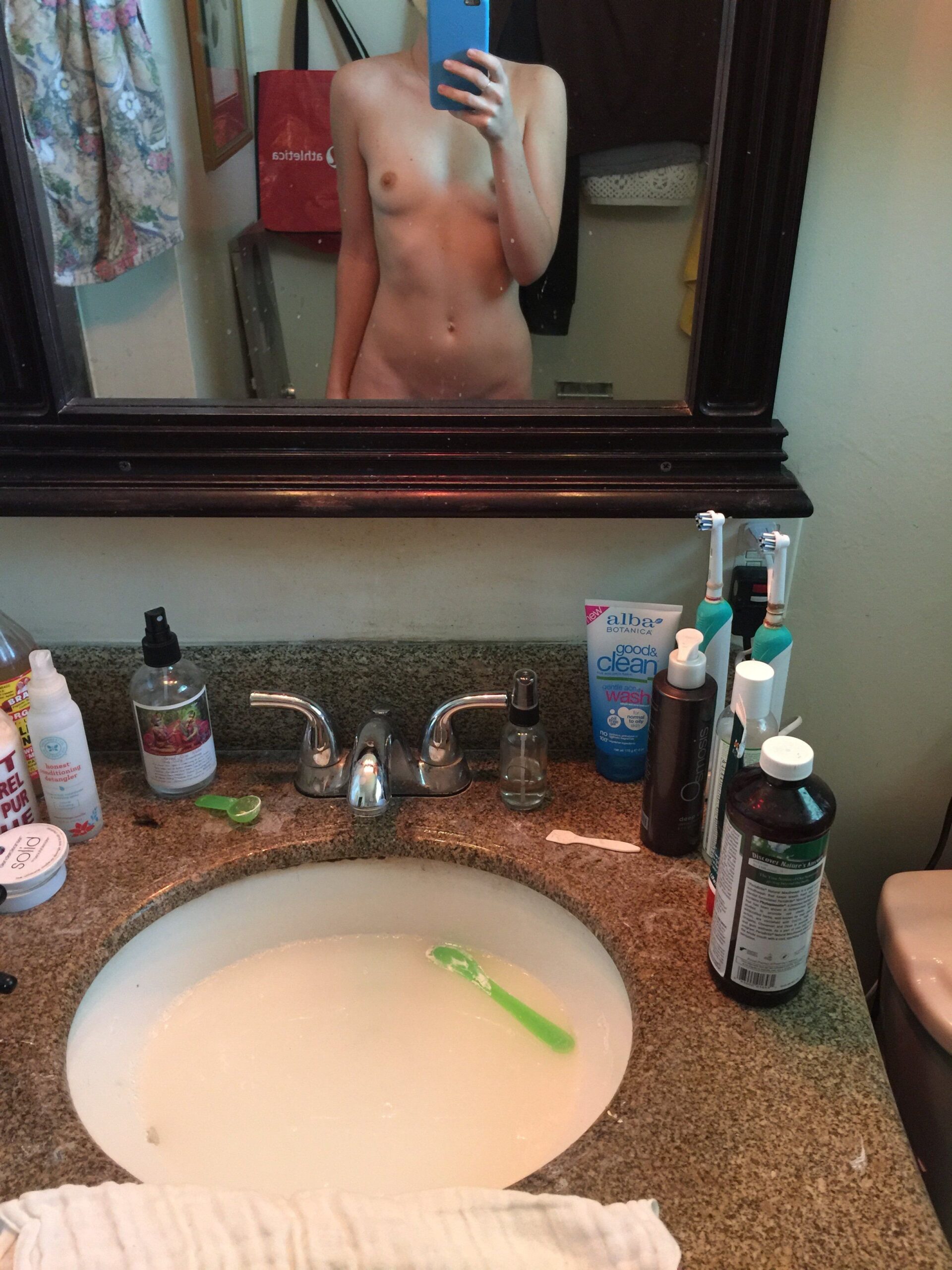 alexa-nikolas-nude-28-fappening-2017 Alexa Nikolas Fappening