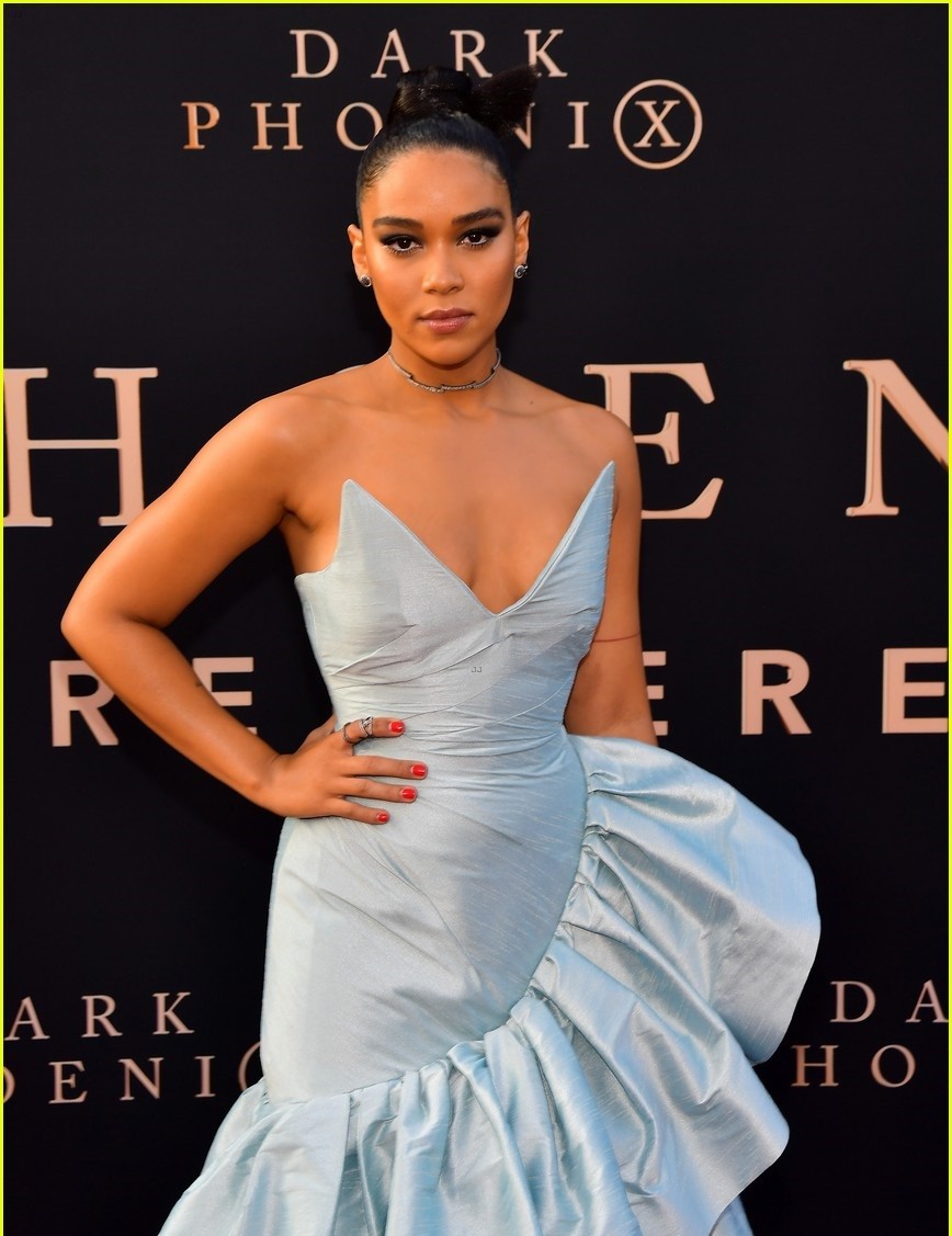alexandra-shipp-dark-phoenix-premiere-7 alexandra shipp dark phoenix premiere 7