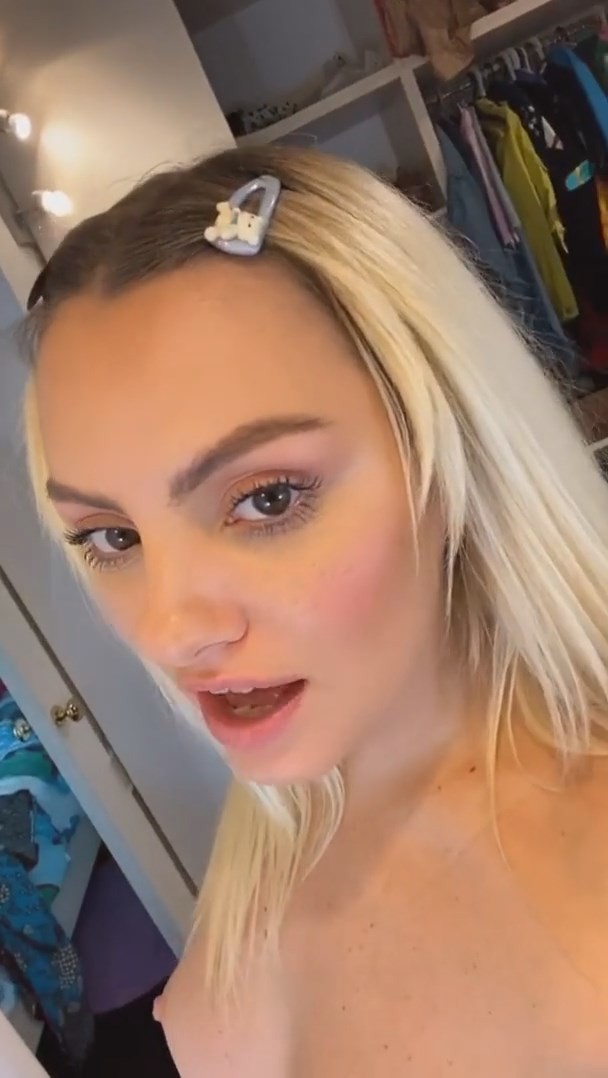alexandra-stan-fappening-naked-for-justin-bieber-thefappening-pro-2 Alexandra Stan Topless