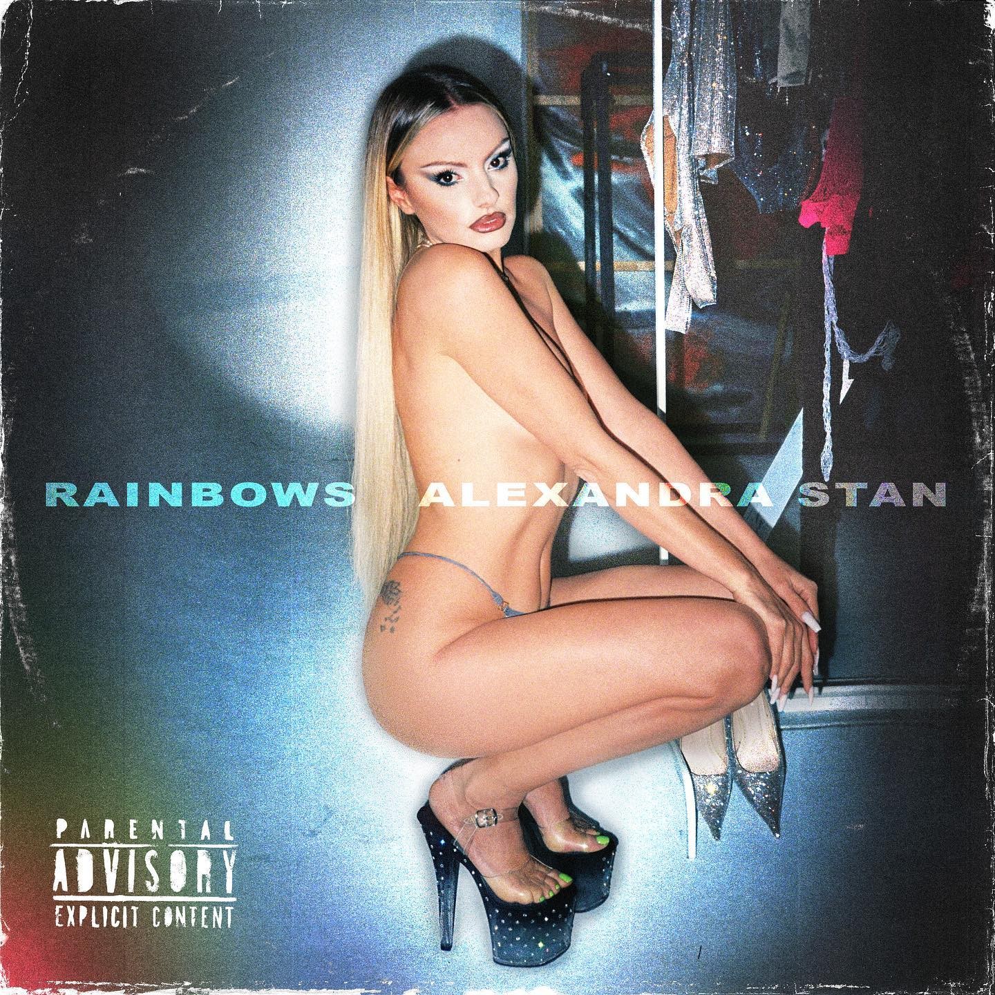 alexandra-stan-topless-thefappening-cfd-2 Alexandra Stan Nude