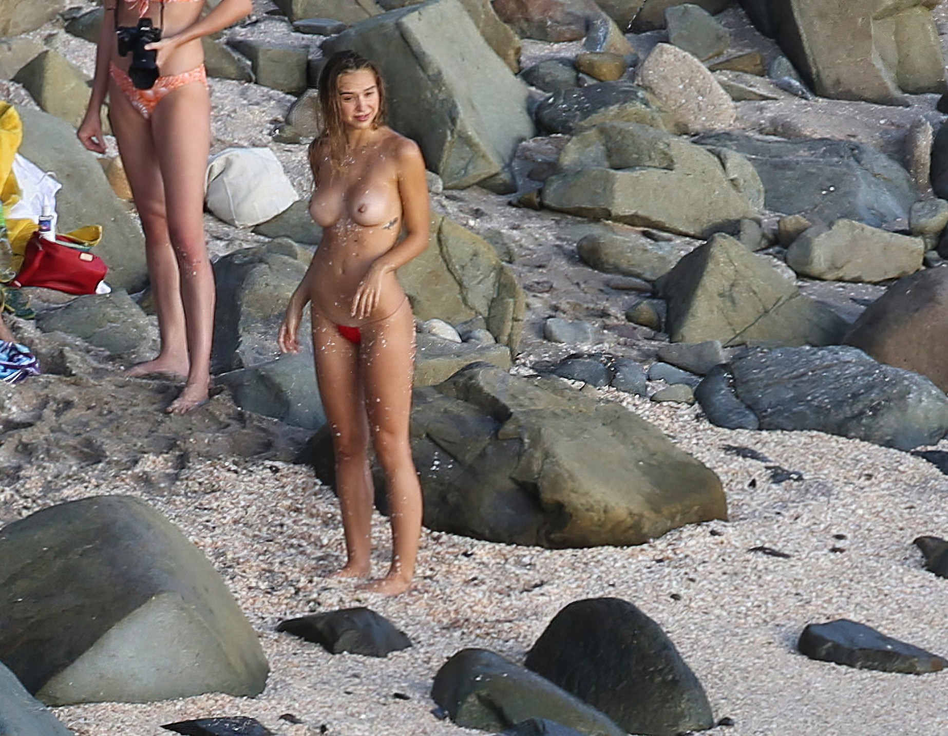 alexis-ren-nude-by-marco-glaviano-bts-thefappening-cfd-36 alexis ren nude by marco glaviano bts thefappening cfd 36