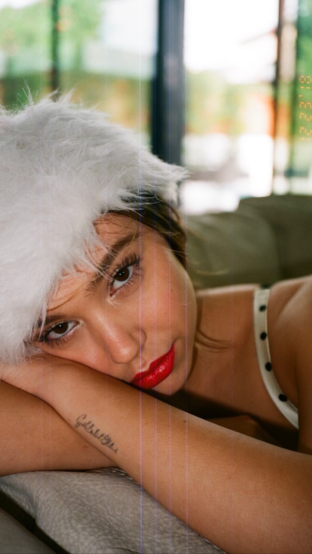 alexis-ren-sexy-christmas-9 alexis ren sexy christmas 9