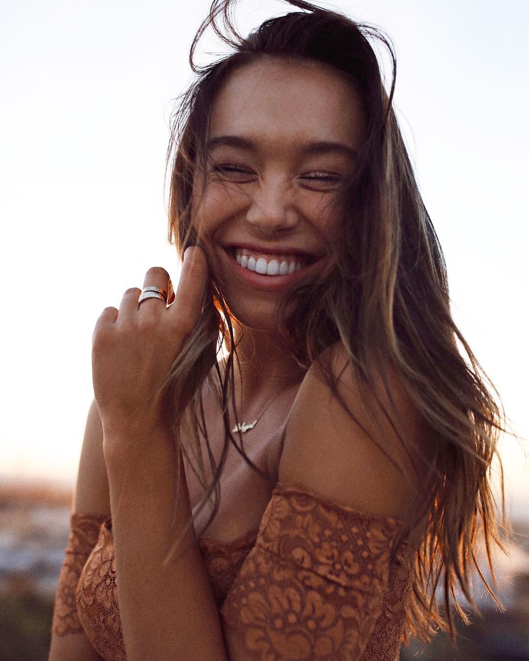 alexis-ren-topless-sexy-27 alexis ren topless sexy 27