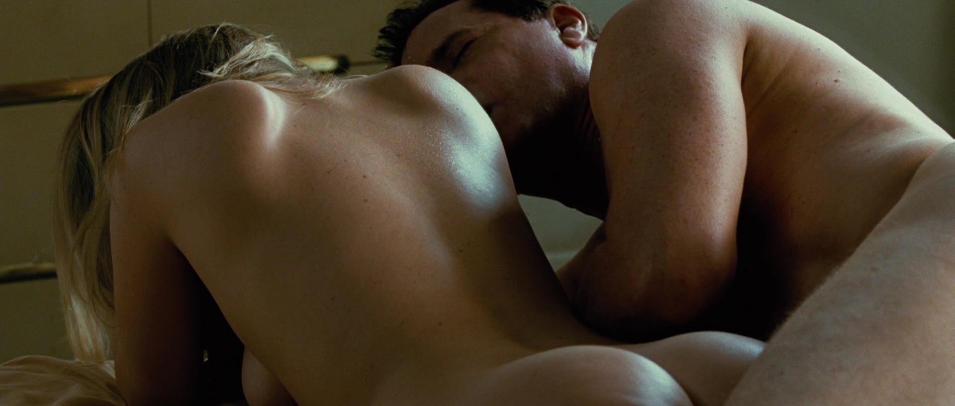 alice-eve-nude-sexy-10 Alice-Eve-Nude-Sexy-10