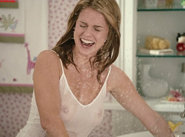 alice-eve-nude-sexy-22 Alice-Eve-Nude-Sexy-22