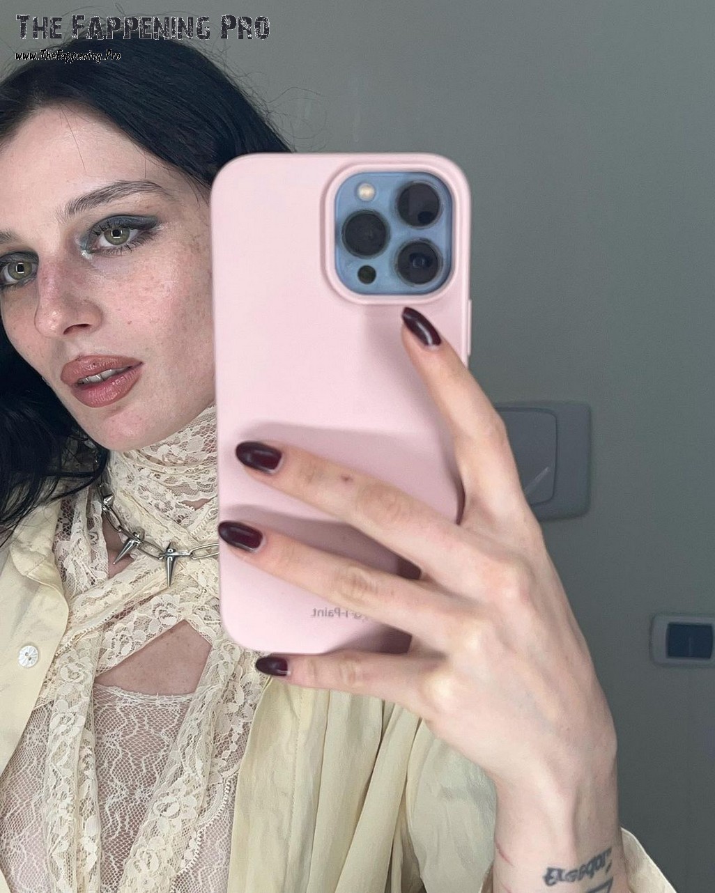 alice-pagani-hot-selfie-thefappening-cfd-21 alice pagani hot selfie thefappening cfd 21