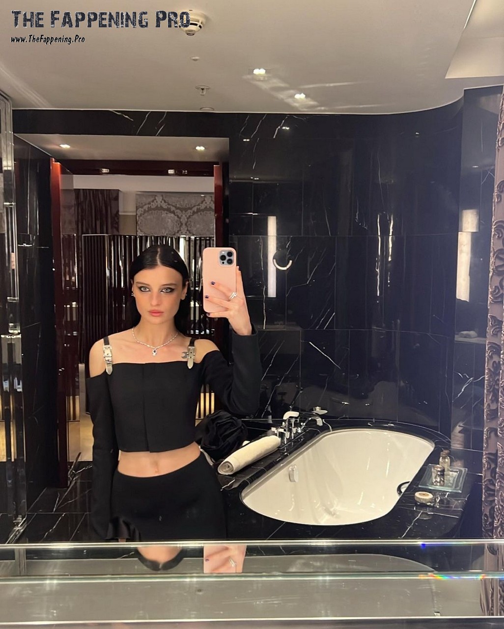 alice-pagani-hot-selfie-thefappening-cfd-23 alice pagani hot selfie thefappening cfd 23