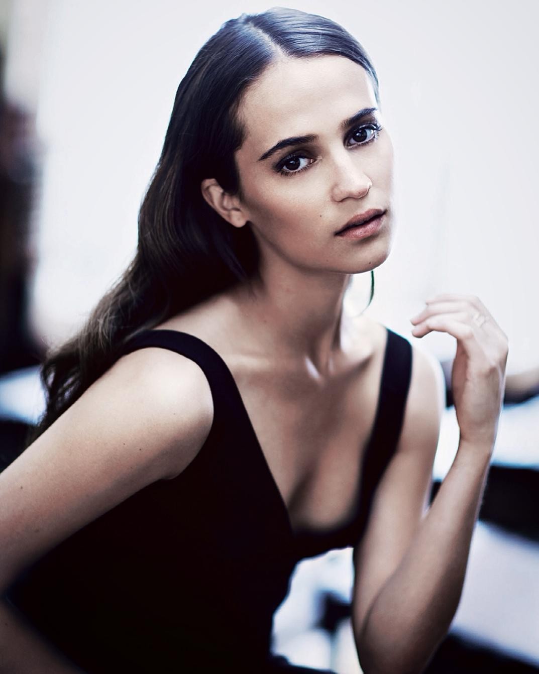 alicia-vikander-nude-tomb-raider-11 alicia vikander nude tomb raider 11