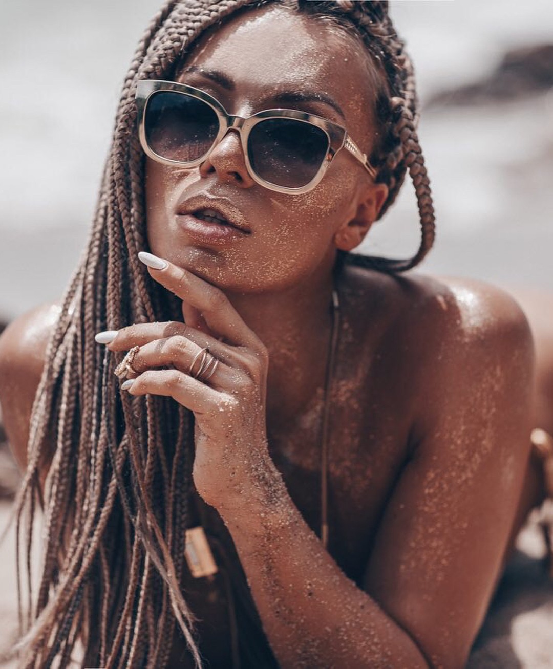 alisa-moor-topless-sexy-the-fappening-pro-34 alisa moor topless sexy the fappening pro 34