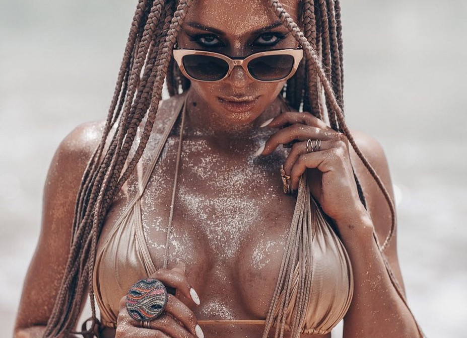 alisa-moor-topless-sexy-the-fappening-pro-41 alisa moor topless sexy the fappening pro 41