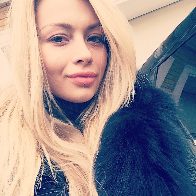 alisa-moor-topless-sexy-the-fappening-pro-6 alisa moor topless sexy the fappening pro 6