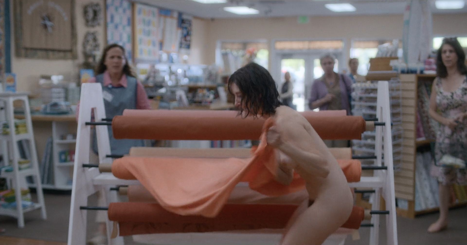 alison-brie-nude-2020-thefappening-cfd-13 Alison Brie Naked Scene