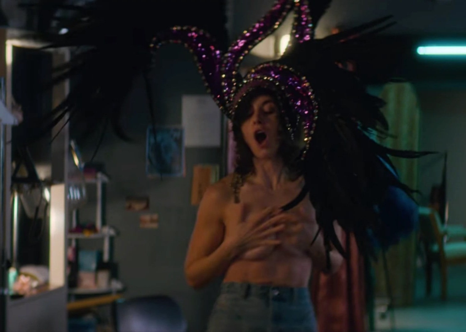 alison-brie-nude-thefappening-cfd-4 Alison Brie Naked