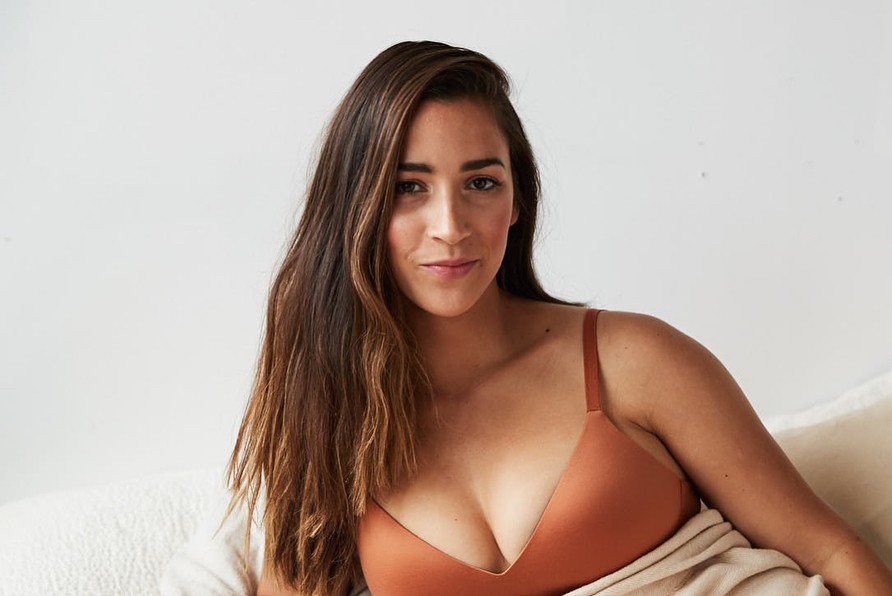 aly-raisman-sexy-aerie-aly-collection-15 aly raisman sexy aerie aly collection 15